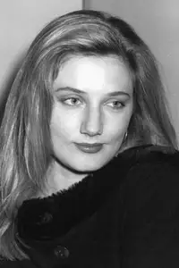 Joely Richardson