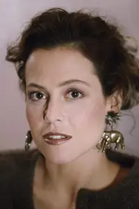 Sigourney Weaver