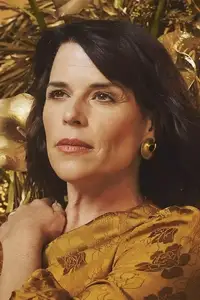 Neve Campbell