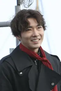 Tasuku Emoto