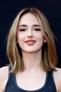 Julia Butters