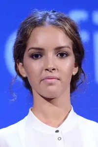 Lyna Khoudri
