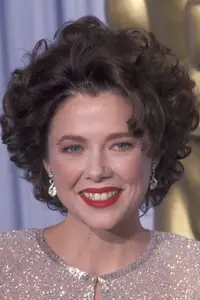 Annette Bening
