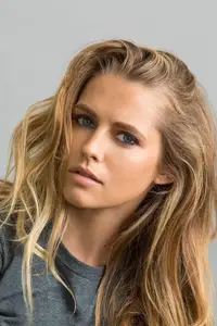 Teresa Palmer