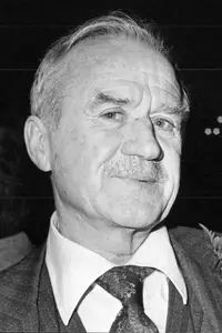 Cyril Cusack