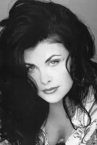 Sherilyn Fenn