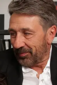 Steve Holmes