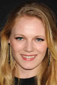 Emma Bell
