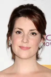 Melanie Lynskey