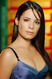 Holly Marie Combs