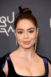 Auliʻi Cravalho
