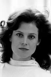 Sigourney Weaver