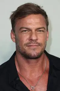 Alan Ritchson