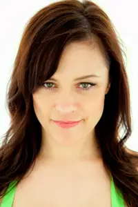 Christine Elise