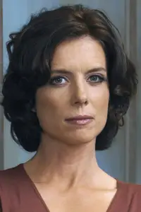 Torri Higginson