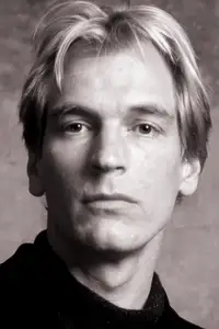 Julian Sands