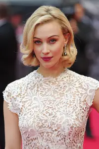 Sarah Gadon