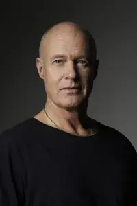 Stefan Sauk