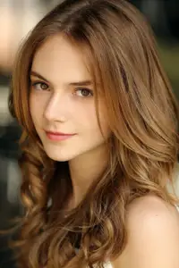 Emilia Jones