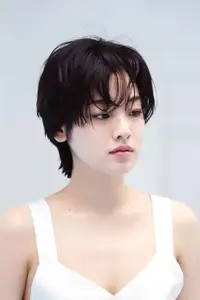 Lee Zoo-young