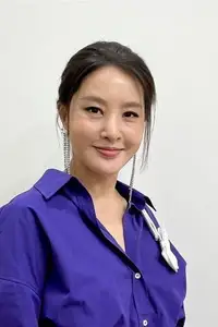 朴智英