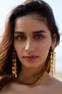 Manushi Chhillar