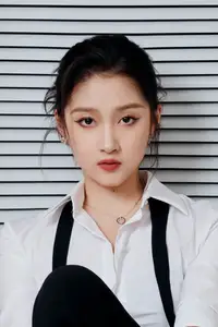 Guan Xiaotong