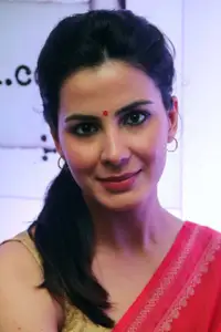 Kirti Kulhari