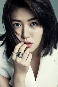 Shim Eun-kyung