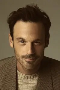 Scoot McNairy