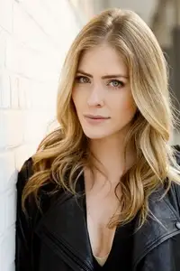 Jordan Claire Robbins