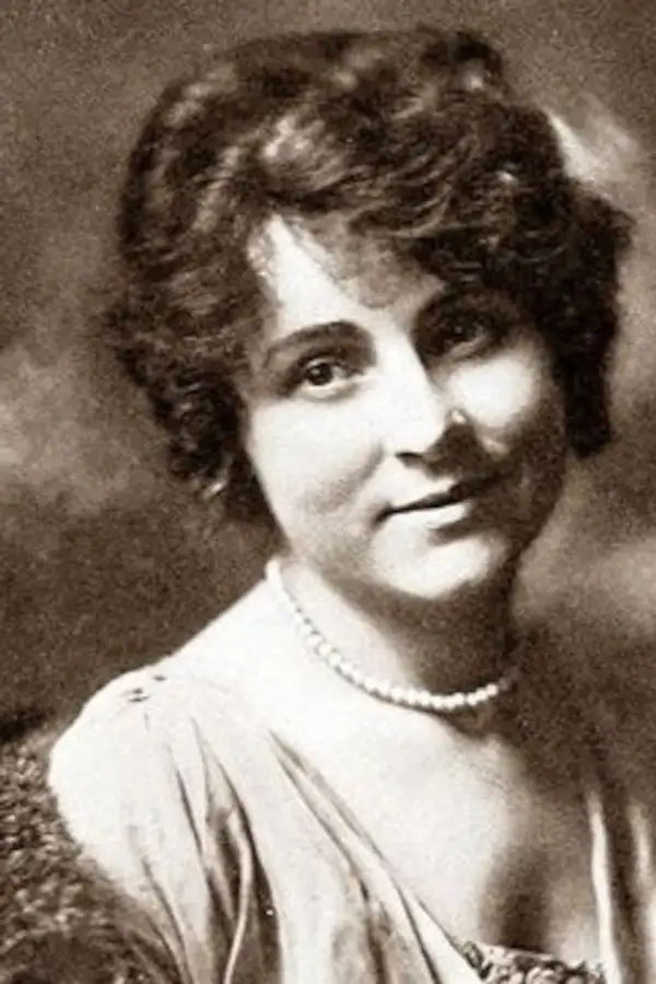 Stella LeSaint