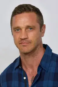 Devon Sawa