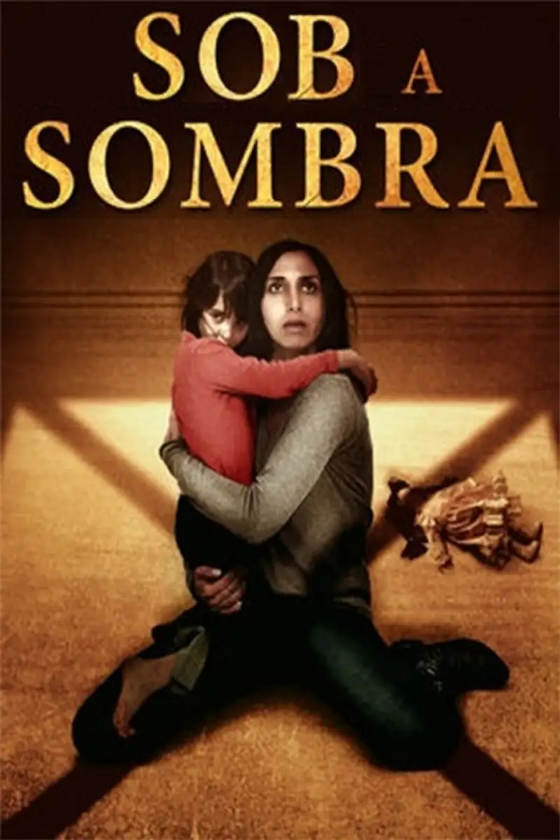 Sob as Sombras