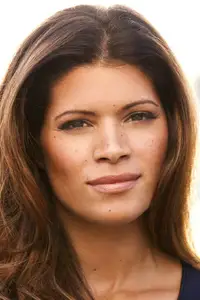 Andrea Navedo