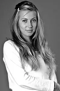 Rayna Sirmina