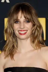 Maya Hawke
