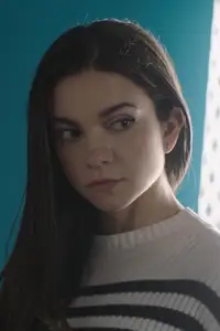 Lauren LaVera